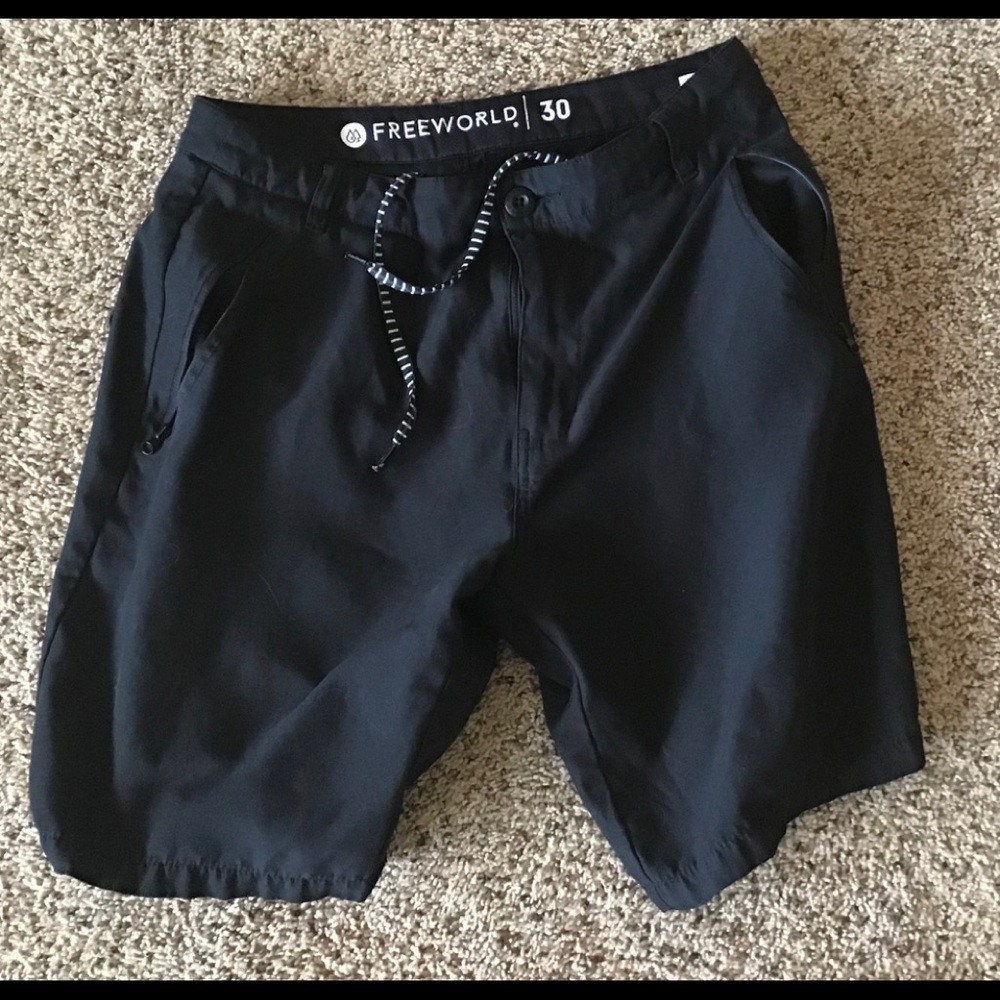 Board hybrid shorts